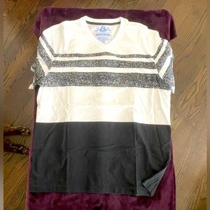 AMERICAN RAG MENS BLACK WHITE STRIPE TEE LARGE